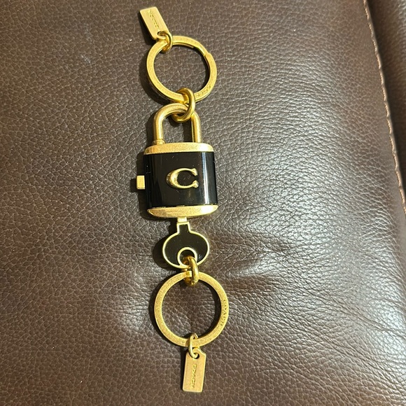 Coach Keychain - Picture 1 of 4